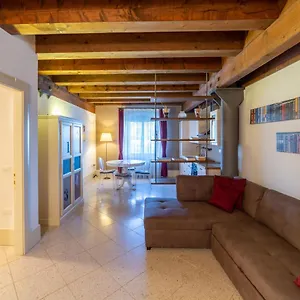 Appartement Youatmolino Canal View, Venise