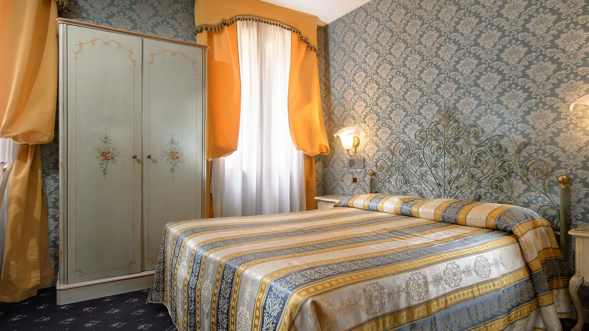 Hotel Santa Marina Venice 4*,  Italy